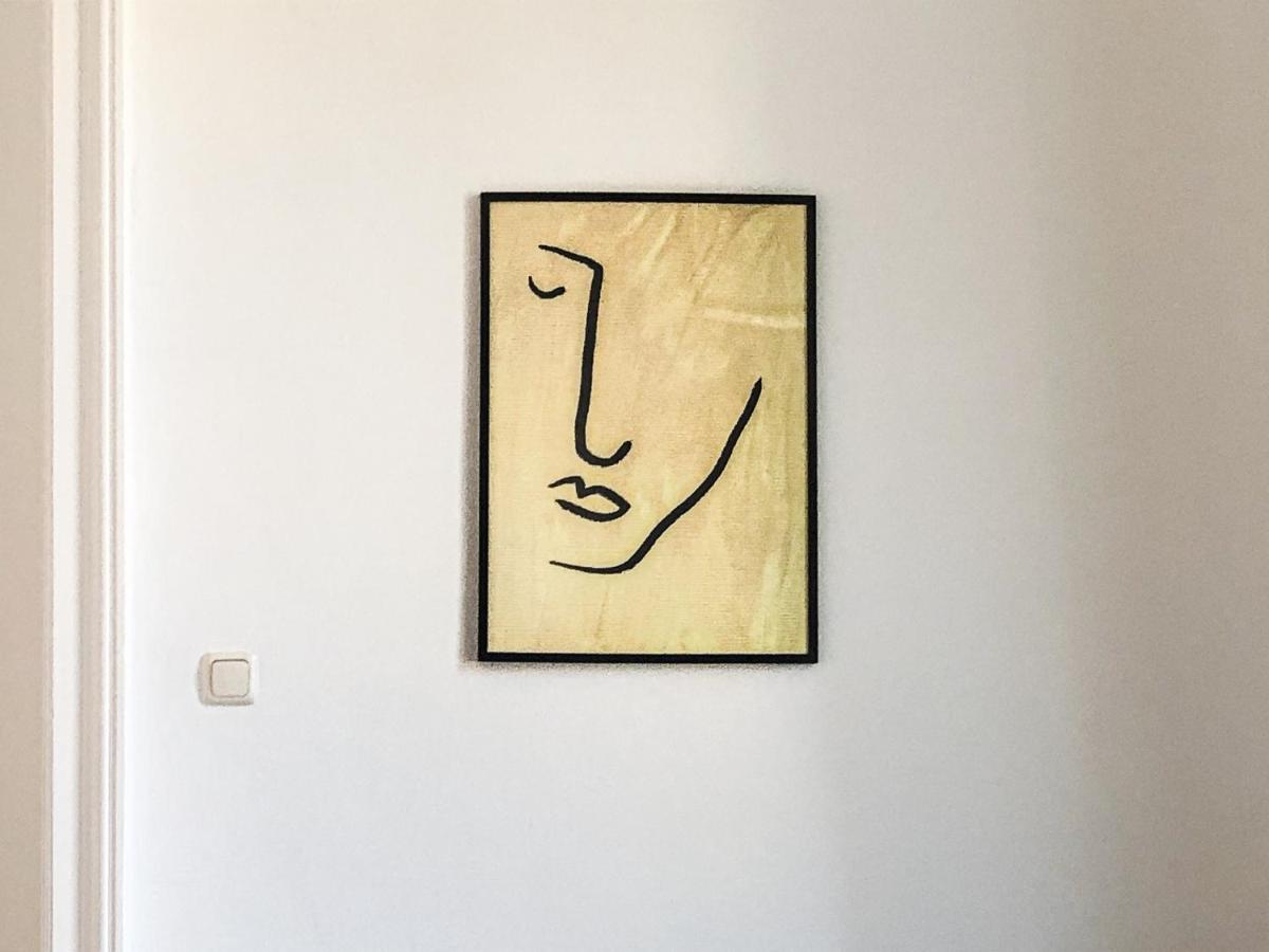 Commodious 2Br Apt. Near Akh-Perfect For Groups Wien Eksteriør bilde