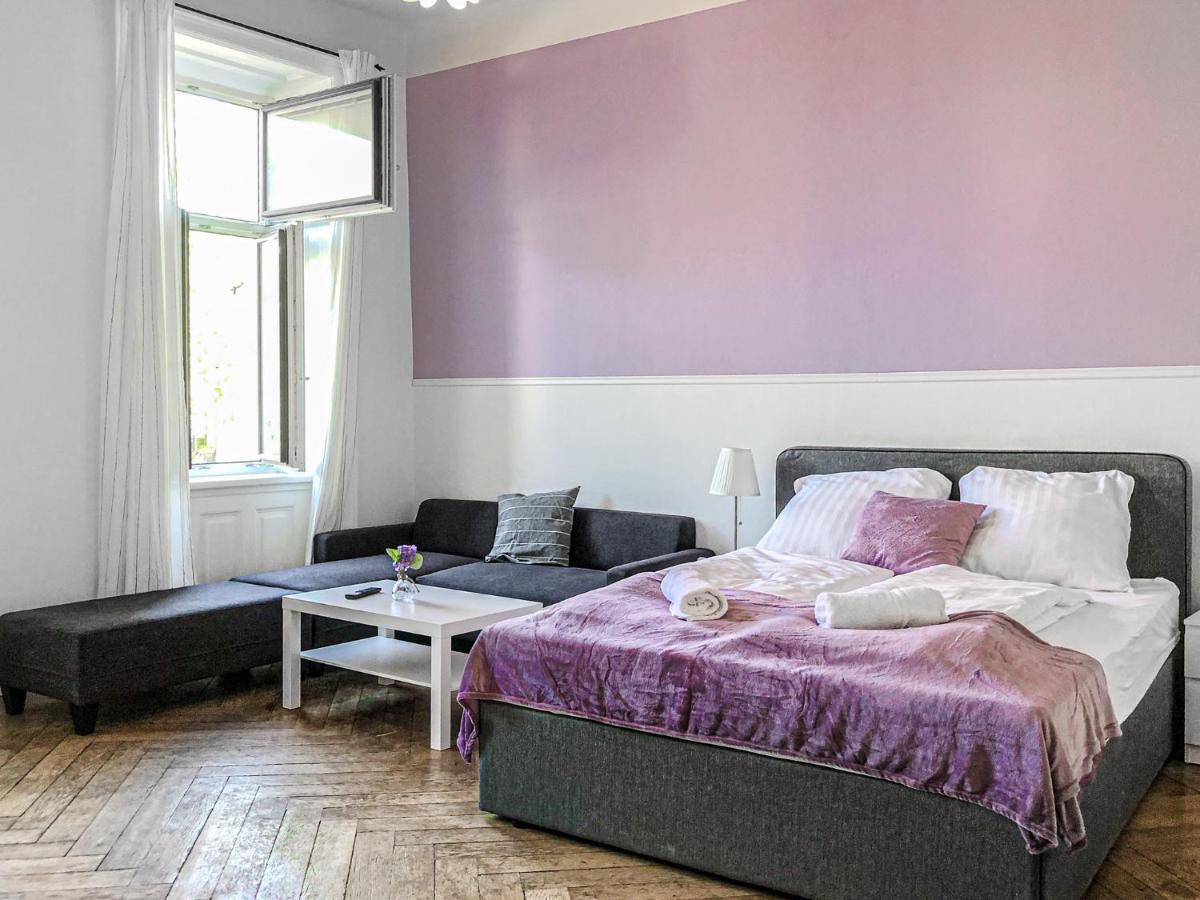 Commodious 2Br Apt. Near Akh-Perfect For Groups Wien Eksteriør bilde