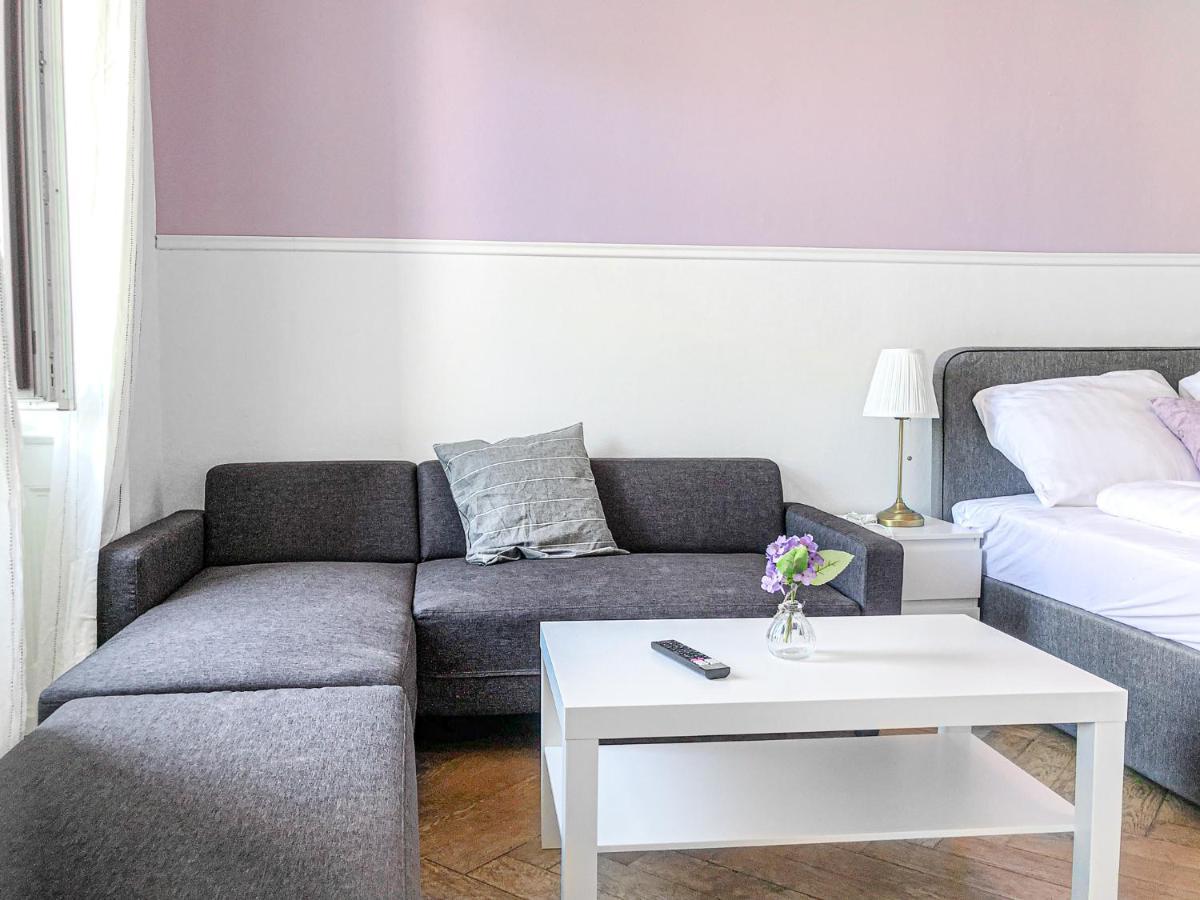 Commodious 2Br Apt. Near Akh-Perfect For Groups Wien Eksteriør bilde
