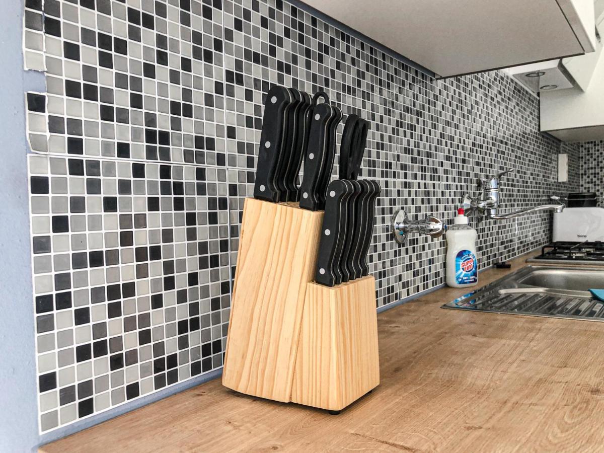 Commodious 2Br Apt. Near Akh-Perfect For Groups Wien Eksteriør bilde